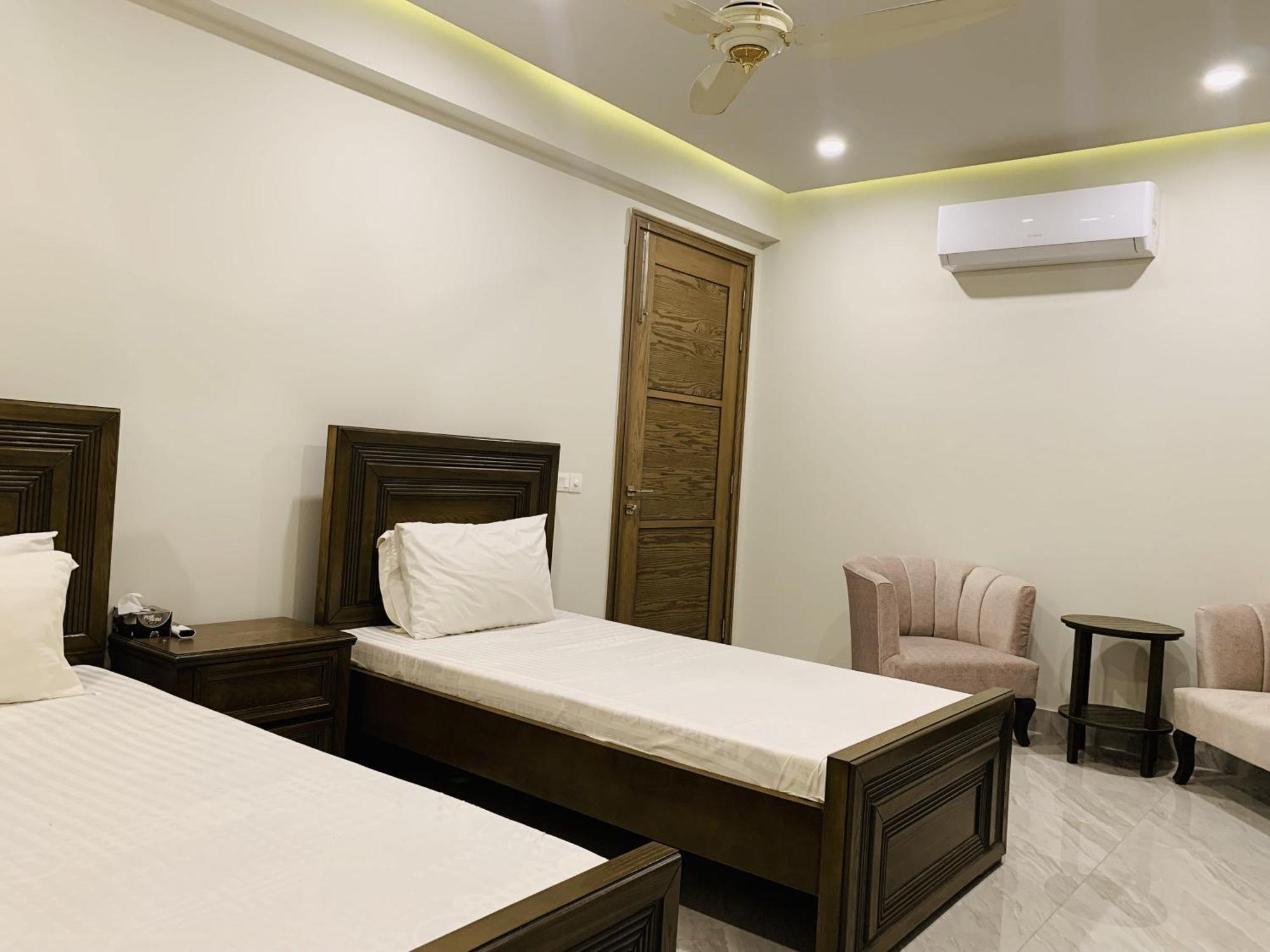Sigma Lodge Исламабад Екстериор снимка